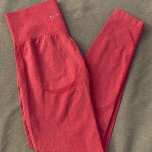 NVGTN Fuchsia Contour Seamless Leggings